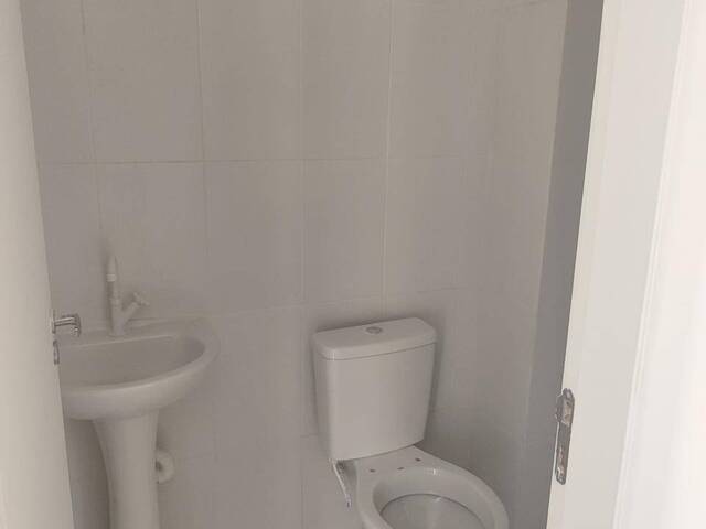 Apartamento para Venda em Cotia - 4